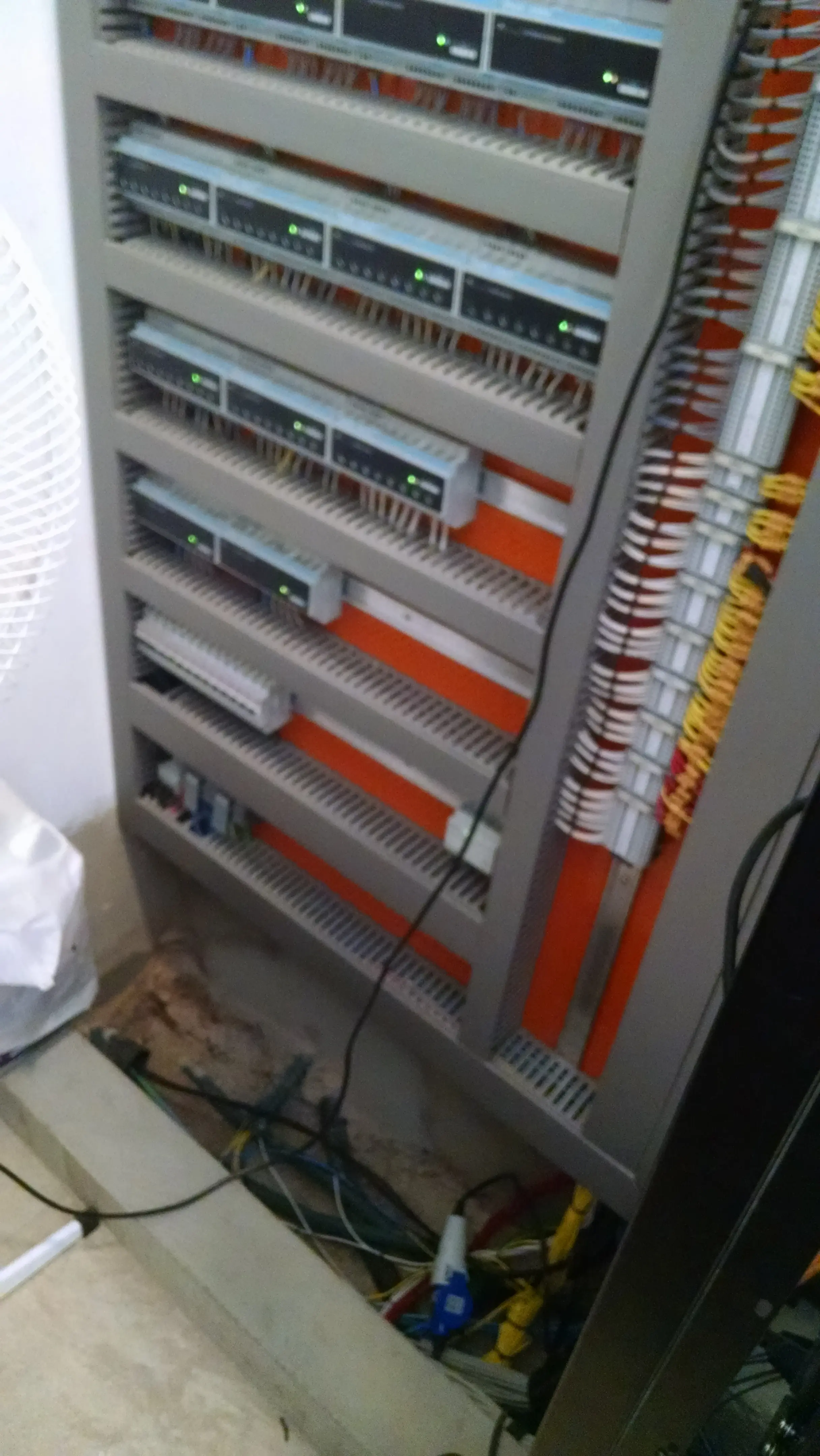 Detalhe Inferior Com Painel